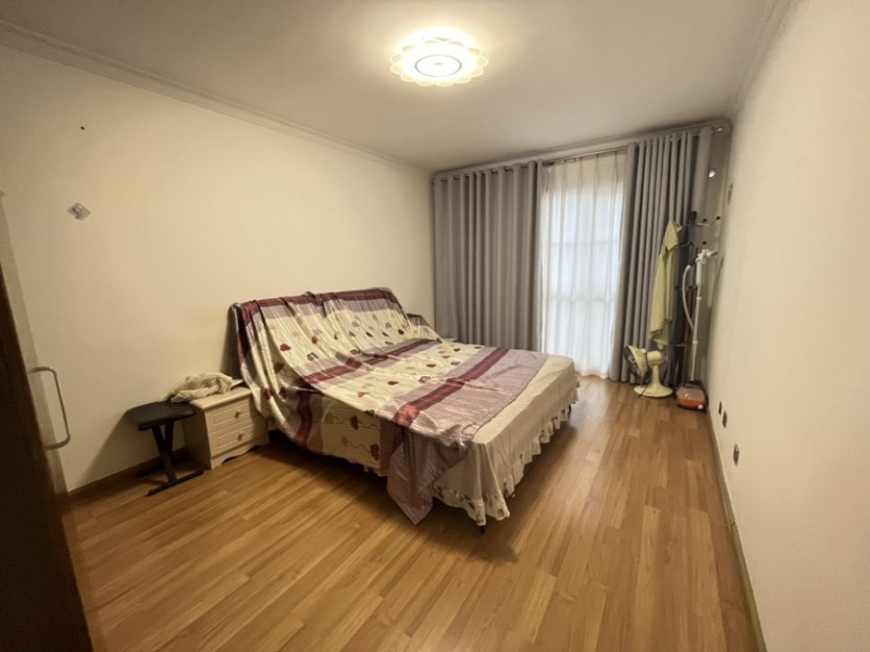 4室2廳 世紀城玉春苑臥室