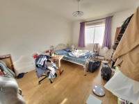 4室2廳 月牙塘小區(qū)臥室