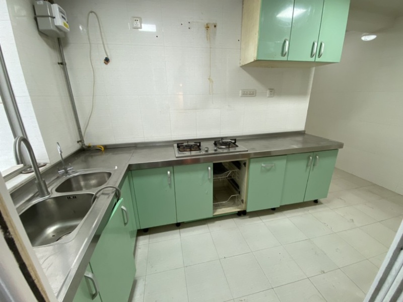 4室2廳2陽(yáng)臺(tái) 金色交響家園春鶯組團(tuán)廚房