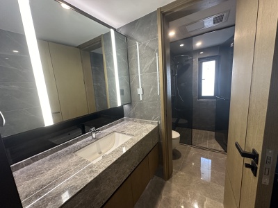 3室2廳2陽臺(tái) 華夏四季三期