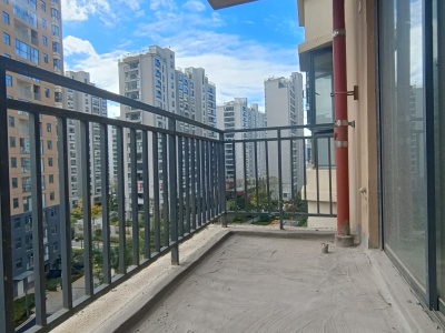 3室2廳2陽(yáng)臺(tái) 華信悅峰