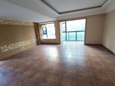 6室2廳2陽臺 云南映象花好月圓二期