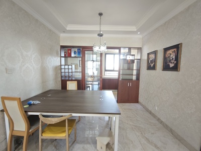 3室2廳1陽臺 鑫都韻城