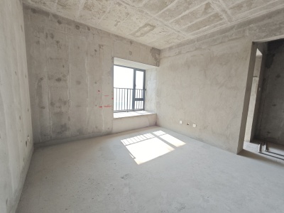 3室2廳1陽臺(tái) 新迎新城