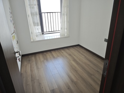 3室2廳1陽(yáng)臺(tái) 萬(wàn)科金域水岸