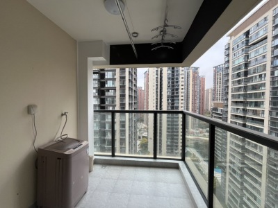 3室2廳2陽臺 潤城第五大道