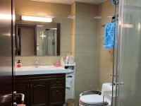 4室2廳4陽臺(tái) 匯都首譽(yù)衛(wèi)生間