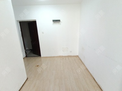2室1廳2陽(yáng)臺(tái) 云冶生活區(qū)