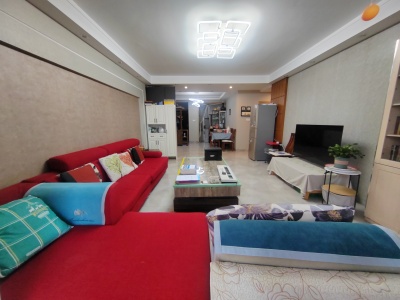 4室2廳1陽臺 拓東大城二期