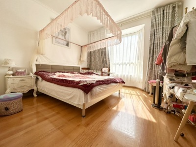 3室2廳1陽(yáng)臺(tái) 江東小康城臥室