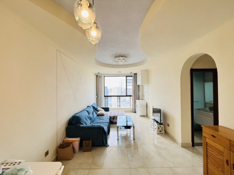 2室2廳 盛高大城四期客廳