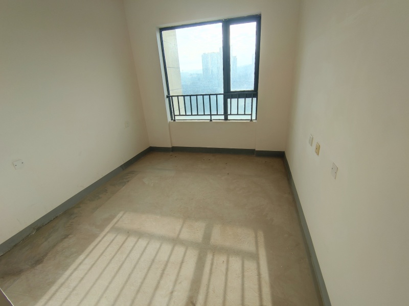 4室2廳2陽臺 林肯公園一期臥室