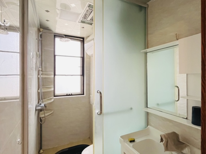 2室2廳 盛高大城四期衛(wèi)生間