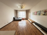 4室2廳2陽(yáng)臺(tái) 銀河星辰花園客廳