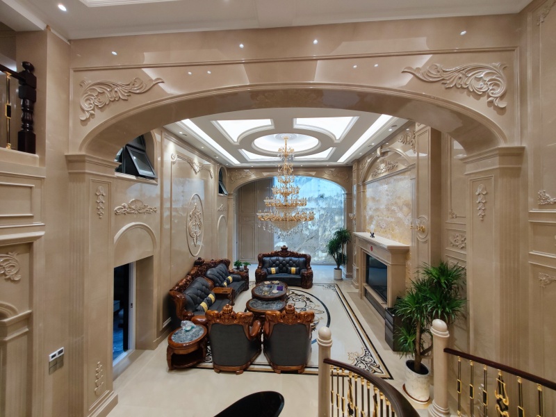 10室3廳3陽臺 春城首府別墅客廳