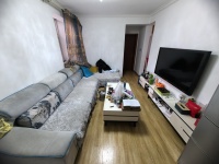 2室2廳1陽臺 麻線營小區(qū)客廳