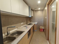 2室2廳1陽(yáng)臺(tái) 濱江俊園香儂組團(tuán)客廳