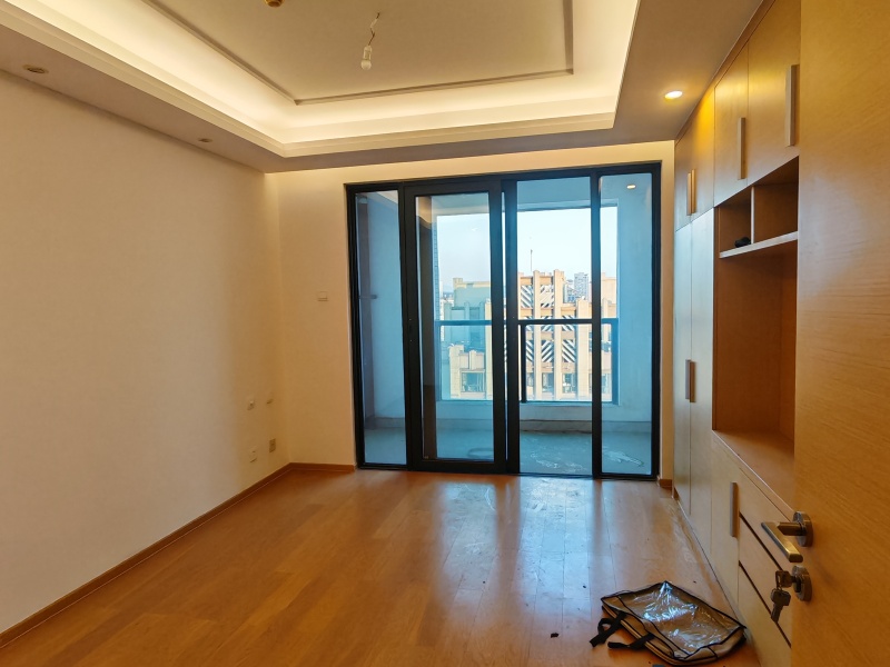 2室2廳1陽(yáng)臺(tái) 濱江俊園香儂組團(tuán)客廳