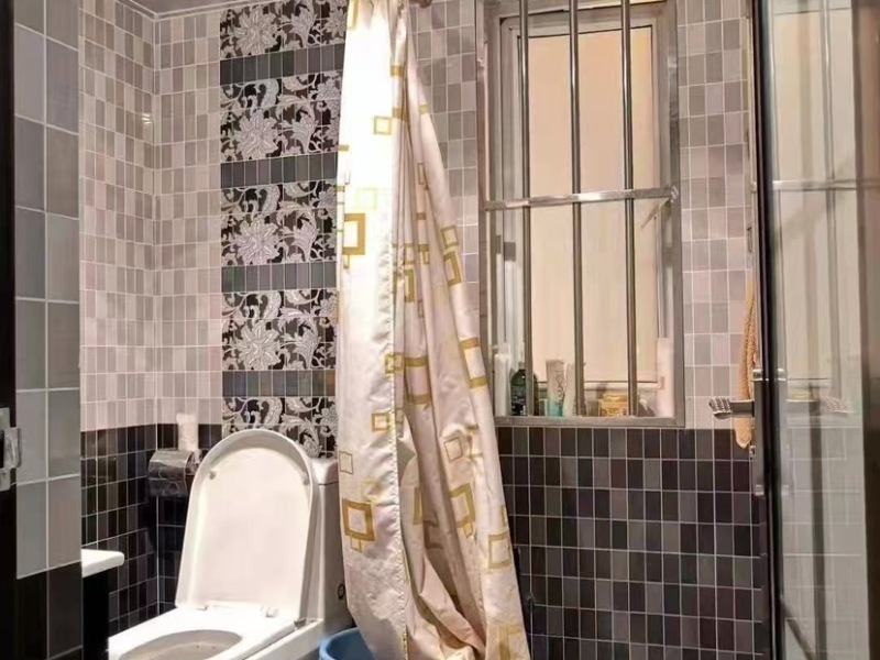 7室2廳2陽臺 曇小苑衛(wèi)生間