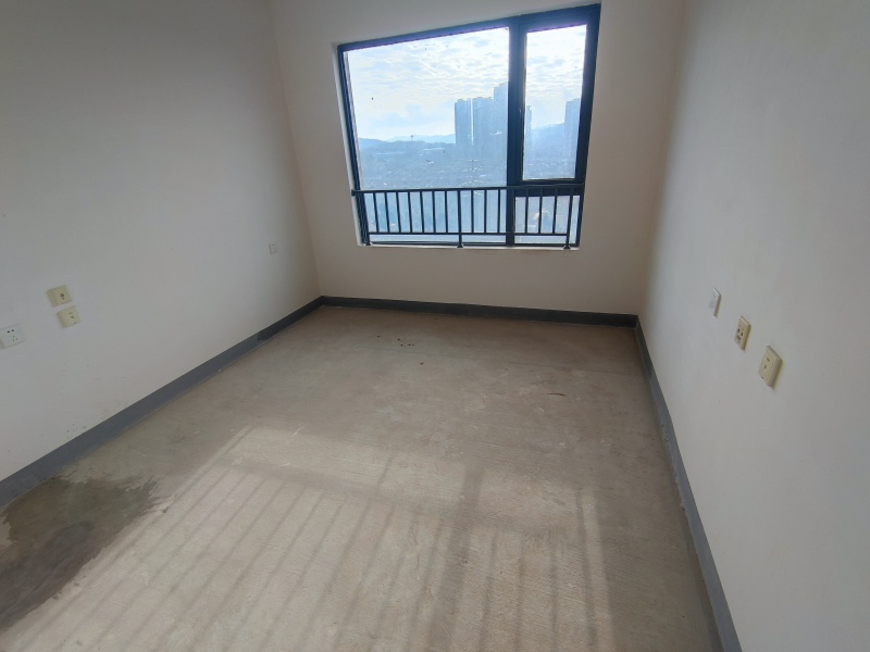 4室2廳2陽臺 林肯公園一期臥室