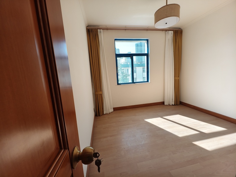 5室2廳1陽臺 金壽園客廳