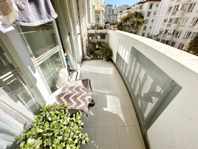 3室2廳1陽(yáng)臺(tái) 江東小康城陽(yáng)臺(tái)