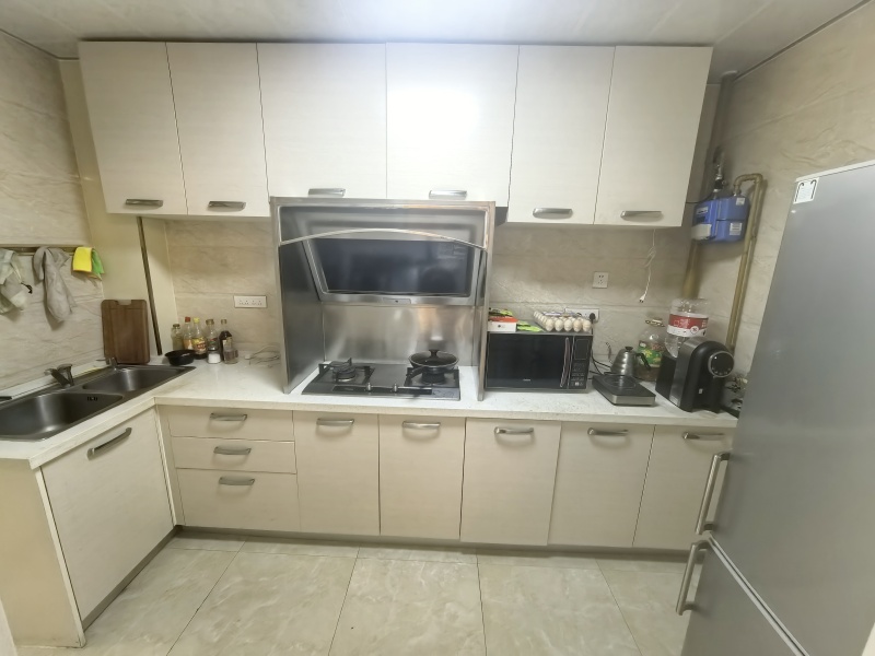 2室2廳1陽臺 匯都國際二期廚房