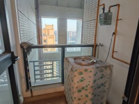 2室2廳1陽(yáng)臺(tái) 濱江俊園香儂組團(tuán)客廳