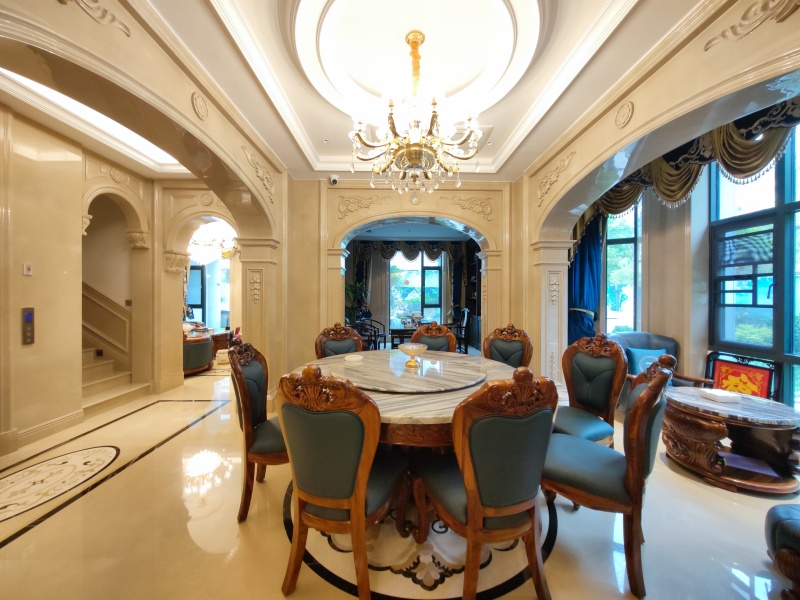 10室3廳3陽臺 春城首府別墅餐廳