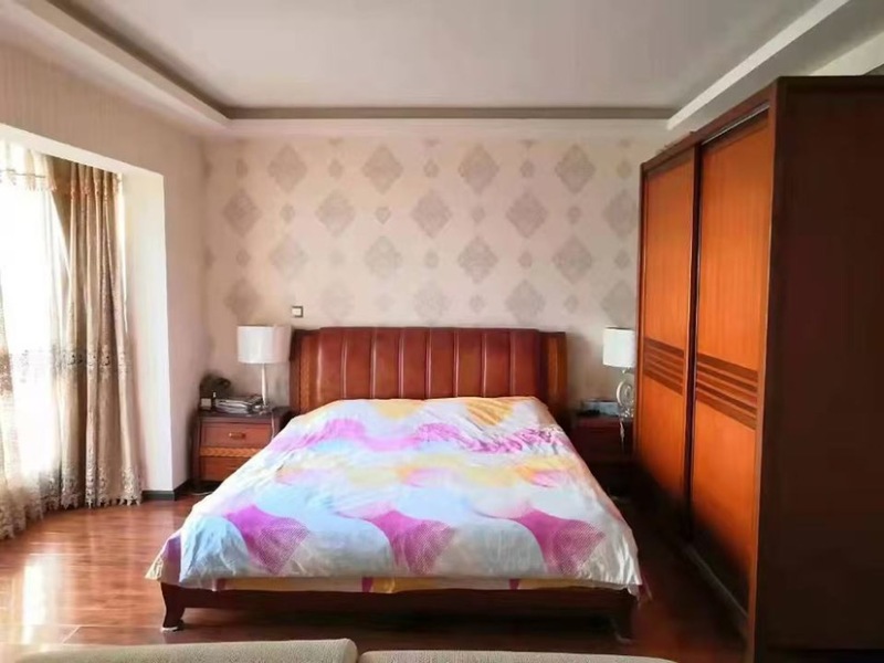 7室2廳2陽臺 曇小苑臥室