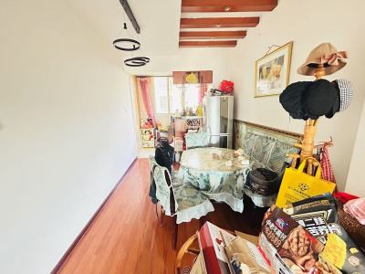 4室2廳2陽臺(tái) 春曉花園