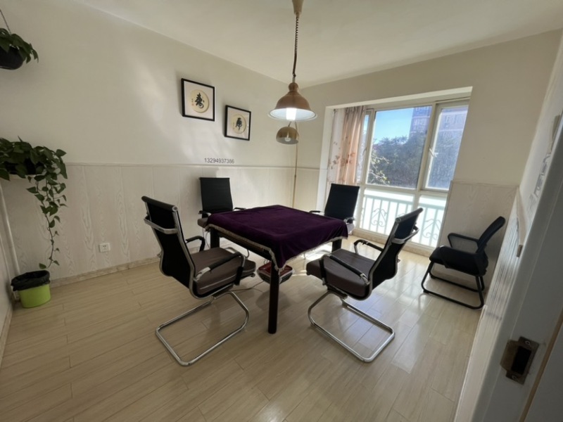 3室2廳1陽臺 世紀(jì)城嵐春苑臥室