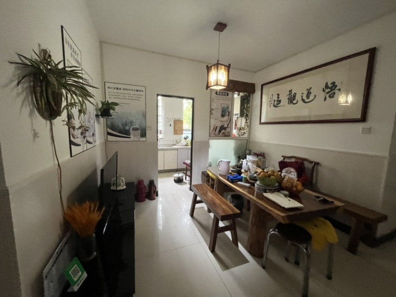 世纪城岚春苑餐厅