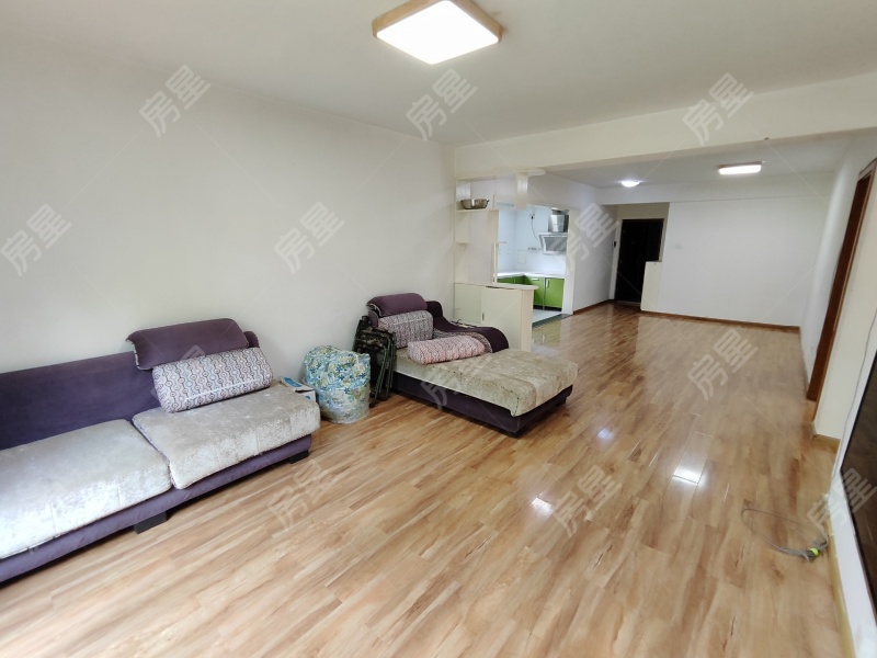 3室2廳1陽臺 溪麓南郡客廳