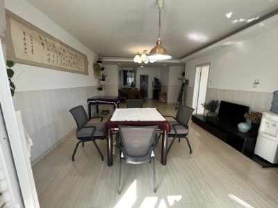 3室2廳1陽臺 世紀(jì)城嵐春苑客廳