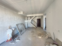 4室2廳2陽臺(tái) 藍(lán)光水岸公園客廳