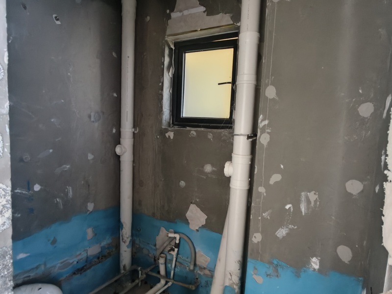 4室2廳2陽臺(tái) 藍(lán)光水岸公園衛(wèi)生間