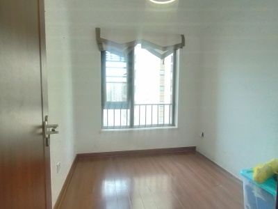 4室2廳2陽(yáng)臺(tái) 中海龍泉公館