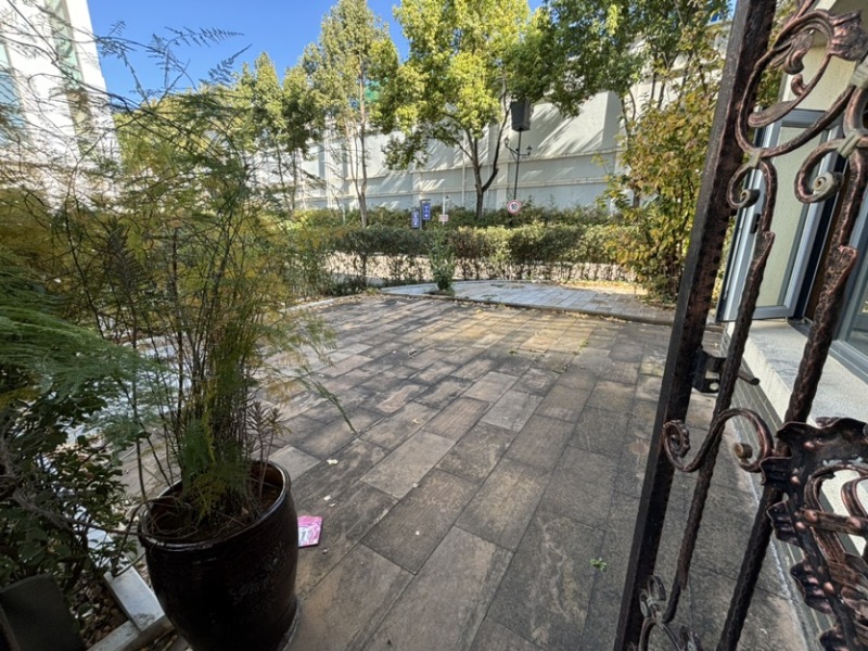 5室2廳3陽臺 金江小區(qū)熙苑別墅自家花園