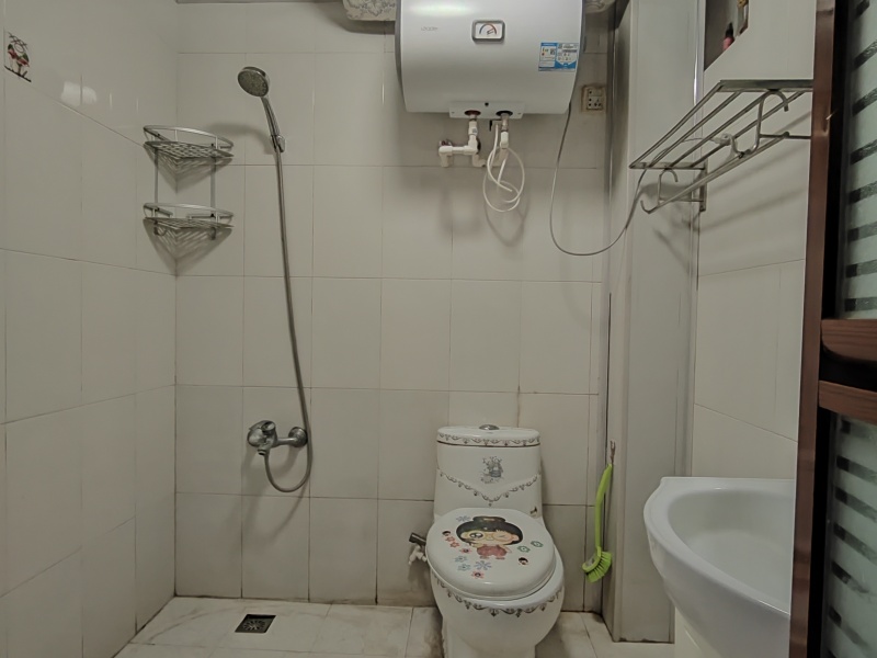 2室1廳1陽臺(tái) 時(shí)代年華錦華苑衛(wèi)生間