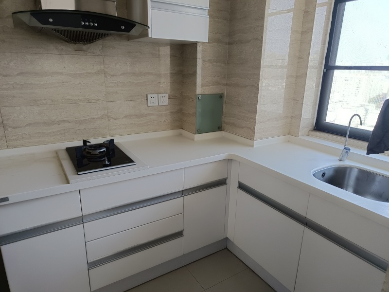 2室2廳2陽(yáng)臺(tái) 紅星國(guó)際晶品公寓廚房