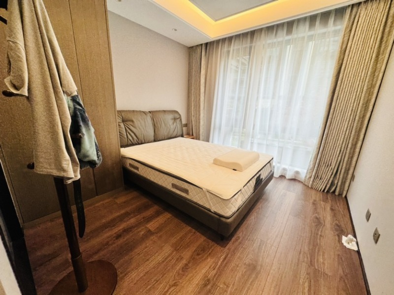 4室2廳2陽(yáng)臺(tái) 華夏四季二期臥室