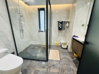 4室2廳2陽(yáng)臺(tái) 華夏四季二期衛(wèi)生間