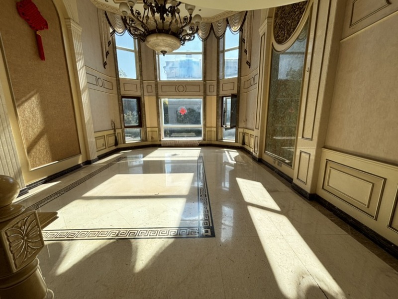 5室2廳3陽臺 金江小區(qū)熙苑別墅客廳