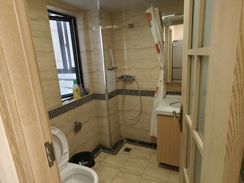 2室2廳2陽臺 醫(yī)大廣場衛(wèi)生間