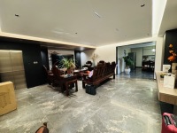 4室2廳2陽臺 華夏四季三期客廳