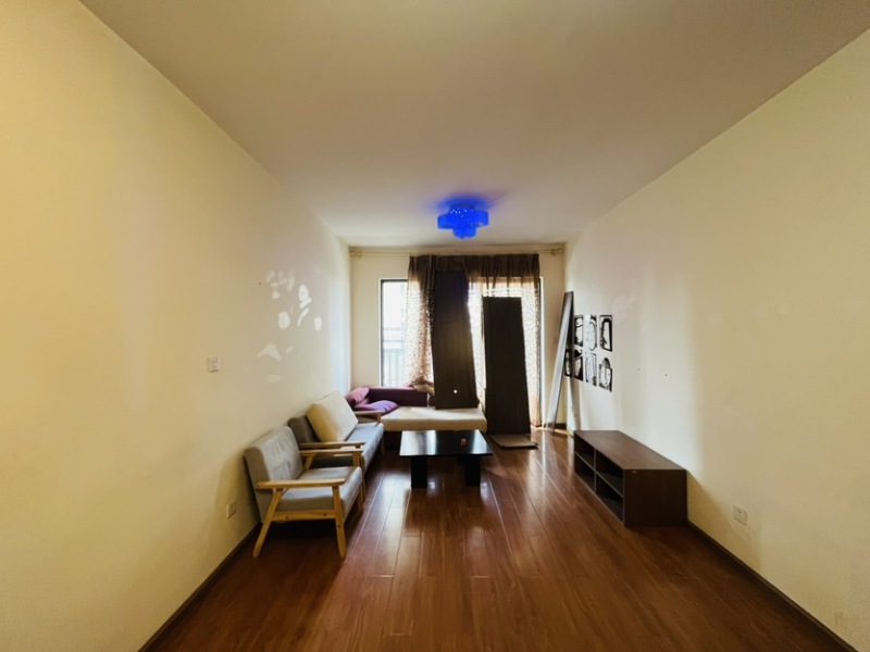 2室2廳2陽(yáng)臺(tái) 金坤尚城祥和里客廳