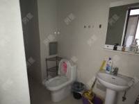 2室2廳1陽(yáng)臺(tái) 俊發(fā)逸天峰衛(wèi)生間