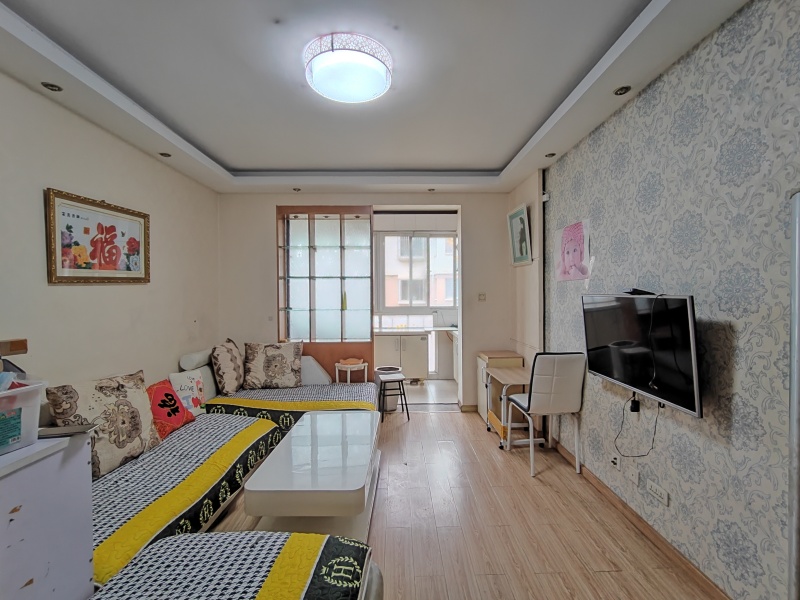 2室1廳1陽臺(tái) 時(shí)代年華錦華苑客廳