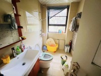 6室2廳 俊發(fā)盛唐城星河郡（一期）衛(wèi)生間